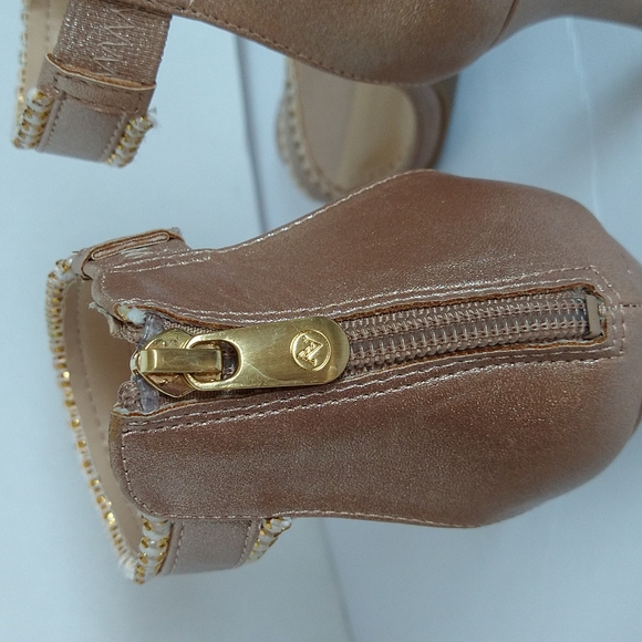 Adrienne vittadini gracy stiletto heel sandals size 9.5 - Picture 5 of 10